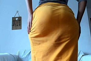 ebony mommy squirts like fountain from massive dildo orgasm