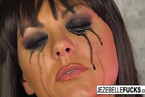 Jezebelle bond nude in bathtub masturbation session